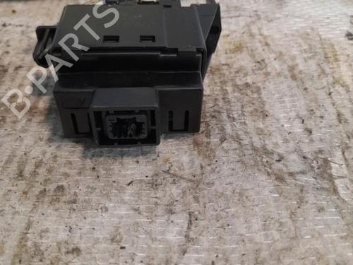 Used Switch Switch RENAULT LAGUNA III (BT0/1) 2.0 dCi (BT07, BT0J, BT14, BT1A, BT1S) (131 hp) 22034183 22034183