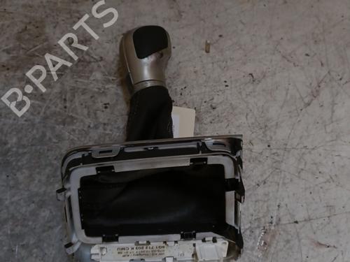 Used Shift knob Shift knob VW GOLF VII (5G1, BQ1, BE1, BE2) 2.0 GTD (184 hp) 22893738 22893738