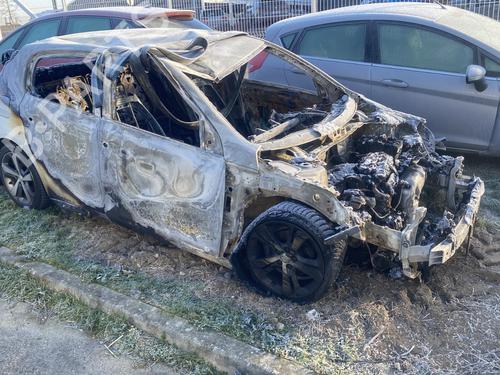 Used Parts PEUGEOT 308 II (LB_, LP_, LW_, LH_, L3_) 1.5 BlueHDi 130 (131 hp) 3935918