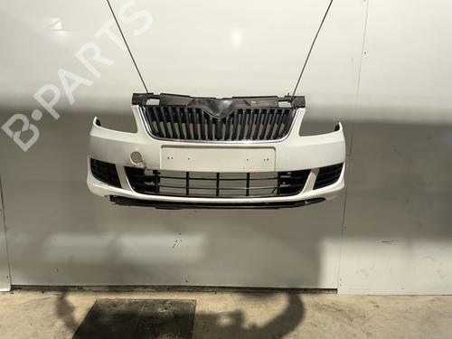 Used Front bumper SKODA FABIA II (542) 1.6 TDI (75 hp) 30647220