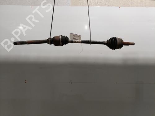 Used Right front driveshaft PEUGEOT 208 II (UB_, UP_, UW_, UJ_) e-208 (136 hp) 28443764