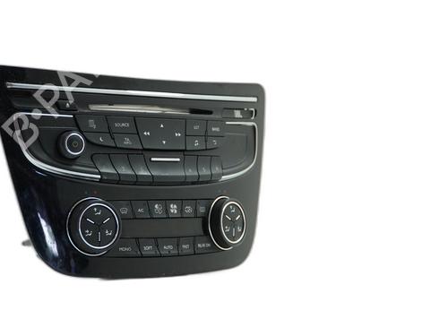 climate-control-peugeot-508-i-8d_-2010-2011-2012-2013-2014-2015-2016-2017-2018-36320802 main image
