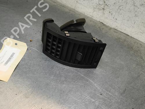 Used Air vent Air vent VW POLO IV (9N_, 9A_) 1.4 TDI (75 hp) 33051358 33051358