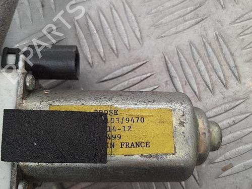 Vindusheismekanisme høyre foran FORD FOCUS I Turnier (DNW) 1.6 16V (100 hp) 21715482