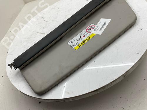 Used Right sun visor Right sun visor 39640653 39640653
