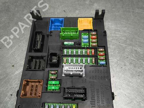 Used Fuse box Fuse box PEUGEOT 308 SW II (LC_, LJ_, LR_, LX_, L4_) 1.2 THP 110 (110 hp) 33992140 33992140