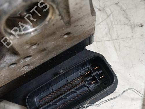 abs-pump-toyota-rav-4-ii-_a2_-2000-2001-2002-2003-2004-2005-24847466 main image