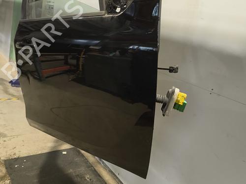 right-front-door-peugeot-208-i-ca_-cc_-2012-2013-2014-2015-2016-2017-2018-2019-2020-2021-33810231 main image