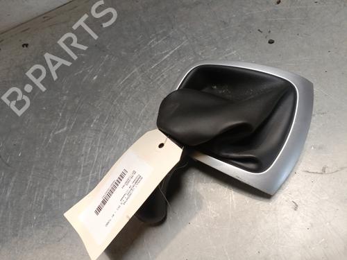 Used Shift knob Shift knob RENAULT MEGANE III Hatchback (BZ0/1_, B3_) 1.5 dCi (BZ09, BZ0D, BZ1W, BZ29, BZ14) (110 hp) 28078458 28078458