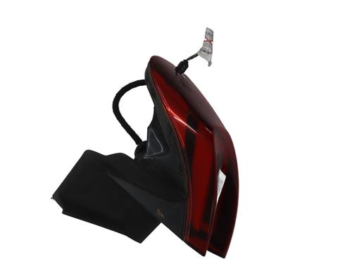 Used Right taillight Right taillight CITROËN C5 AIRCROSS (A_) 1.2 PureTech 130 (ARHNSJ) (131 hp) 33992440 33992440