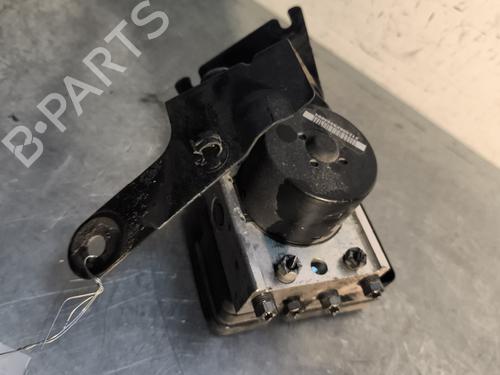 Used ABS pump ABS pump RENAULT TWINGO II (CN0_) 1.2 16V (CN04, CN0B) (75 hp) 30491518 30491518