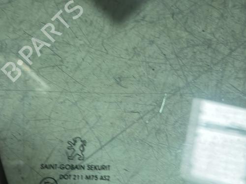 Front right quarter glass PEUGEOT 308 I (4A_, 4C_) 1.6 HDi | BP25625156C112 