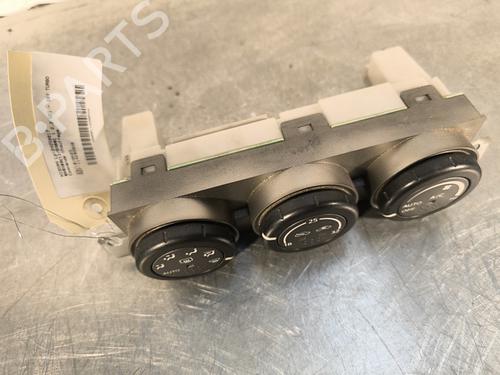 Climate control NISSAN X-TRAIL I (T30) 2.2 Di 4x4 | BP30110330I5
