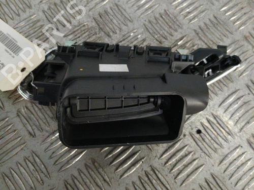 Used Air vent PEUGEOT 208 I (CA_, CC_) 1.6 HDi / BlueHDi 75 (75 hp) 22033053