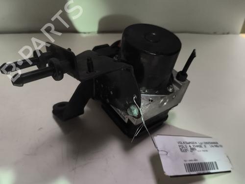 Abs pomp VW POLO (9N_, 9A_) 1.4 TDI (70 hp) 23823102