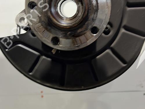 Used Right front steering knuckle Right front steering knuckle VW PASSAT B6 (3C2) 1.9 TDI (105 hp) 22233634 22233634