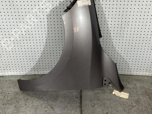 Used Left front fenders RENAULT MEGANE III Hatchback (BZ0/1_, B3_) 1.5 dCi (106 hp) 21710847