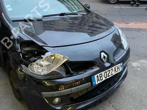 Brugte RENAULT CLIO III (BR0/1, CR0/1) 1.5 dCi (C/BR0G, C/BR1G) (68 hp) 4223247