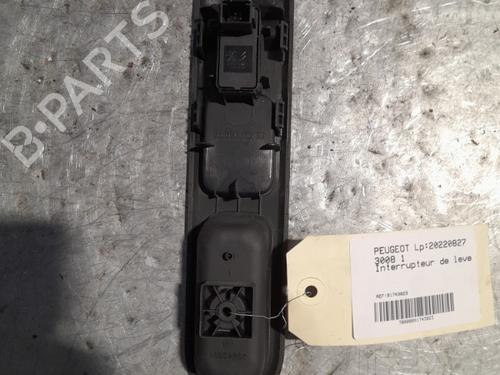 Used Right front window switch Right front window switch PEUGEOT 3008 I MPV (0U_) 1.6 HDi (109 hp) 21696680 21696680