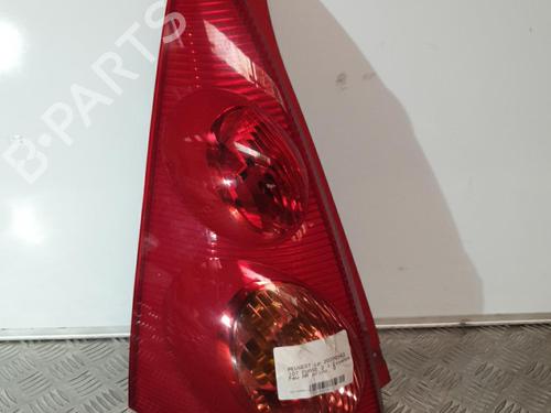 Used Left taillight PEUGEOT 107 (PM_, PN_) 1.0 (68 hp) 21708338