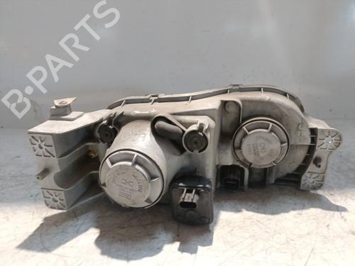 Left headlight HYUNDAI COUPE I (RD) 2.0 16V | BP21716753C28 