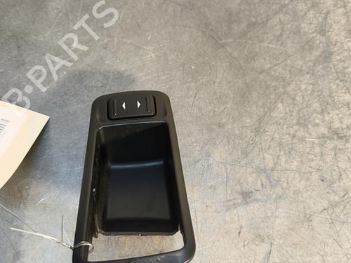Used Right front window switch FORD FOCUS II Turnier (DA_, FFS, DS) 1.6 TDCi (90 hp) 29996953