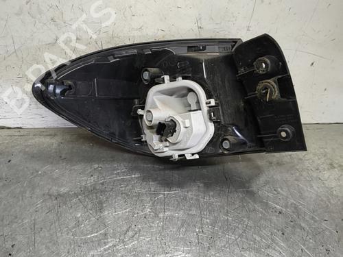 Used Right taillight Right taillight RENAULT CAPTUR I (J5_, H5_) 1.5 dCi 90 (J5N4, J5M5, J5MW, J5M6, J5AL, J5AJ) (90 hp) 33556007 33556007