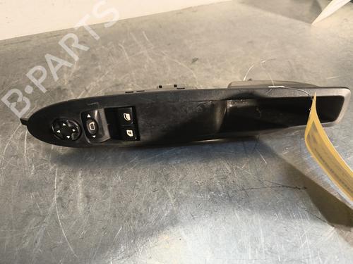 left-front-window-switch-citroen-ds3-sa_-2009-2010-2011-2012-2013-2014-2015-2016-32996132 main image