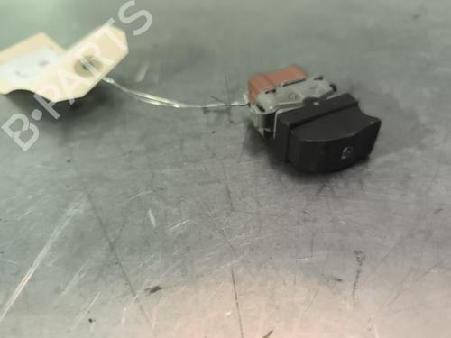 Fensterheberschalter rechts vorne für RENAULT MASTER II Van (FD) 2.5 dCi (FD02) (101 hp) 29979936