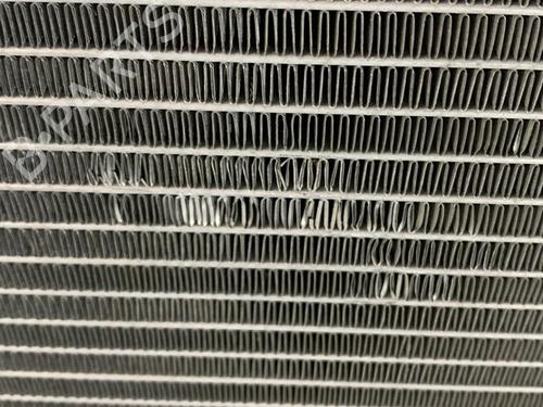Used Water radiator Water radiator CITROËN C5 II (RC_) 2.0 HDi (RCRHRH) (136 hp) 21719535 21719535