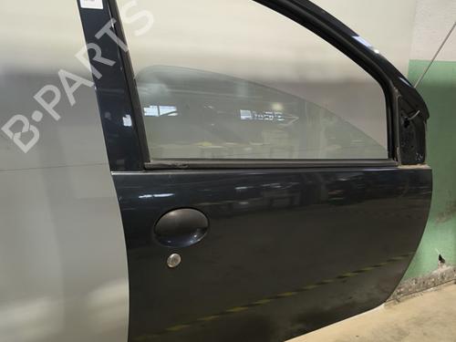 Used Right front door Right front door PEUGEOT 107 (PM_, PN_) 1.0 (68 hp) 31258123 31258123