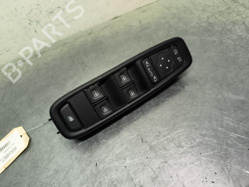 venstre-fortil-elrude-kontakt-dacia-duster-hm_-2017-32993593 main image