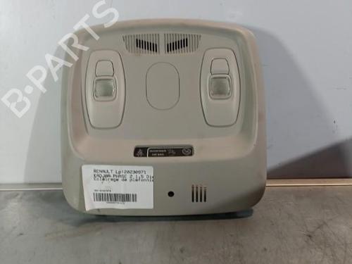 Used Interior roof light RENAULT KADJAR (HA_, HL_) 1.5 BLUE dCi 115 (HLA6) (116 hp) 21721499