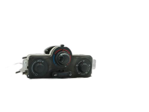 Used Climate control Climate control 38254571 38254571