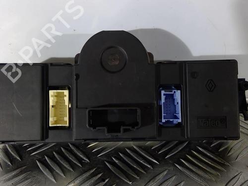 Climate control RENAULT SCÉNIC II (JM0/1_) 1.5 dCi (JM1E, JM16) | BP21702396I5 