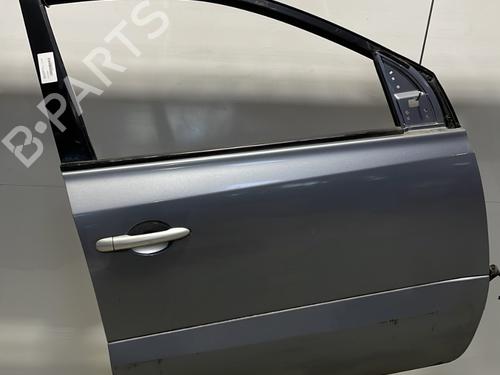Used Right front door RENAULT KOLEOS I (HY_) 2.0 dCi (HY0K) (150 hp) 25130809