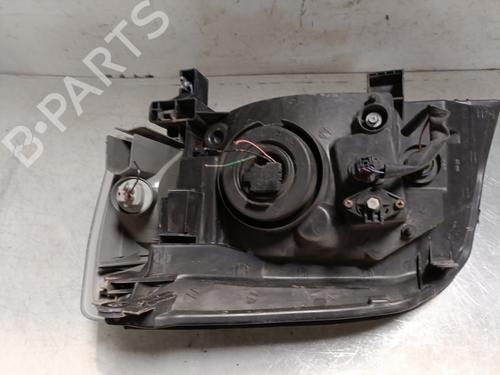 Right headlight NISSAN X-TRAIL I (T30) 2.2 Di 4x4 | BP27810249C29 
