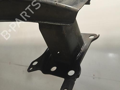 Used Front bumper reinforcement Front bumper reinforcement 38058870 38058870
