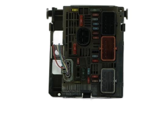 Used Fuse box Fuse box CITROËN BERLINGO Box Body/MPV (B9) 1.6 HDi 90 16V (90 hp) 40434778 40434778