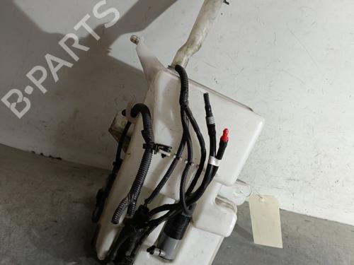 windscreen-washer-tank-volvo-v40-hatchback-525-2012-2013-2014-2015-2016-2017-2018-2019-29081628 main image