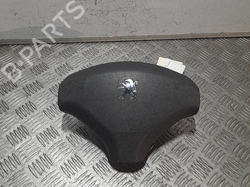 Used Driver airbag PEUGEOT 308 I (4A_, 4C_) 1.6 HDi (112 hp) 21701401