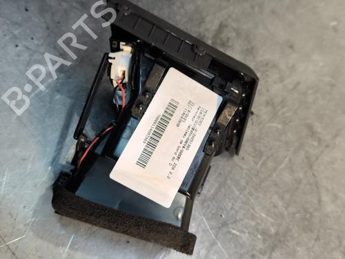 air-vent-mercedes-benz-e-class-convertible-a207-2010-2011-2012-2013-2014-2015-2016-30356903 main image