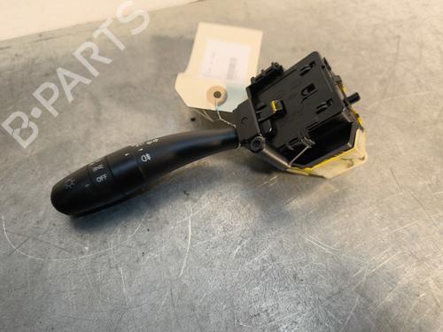 switch-kia-ceed-hatchback-ed-2006-2007-2008-2009-2010-2011-2012-29997068 main image