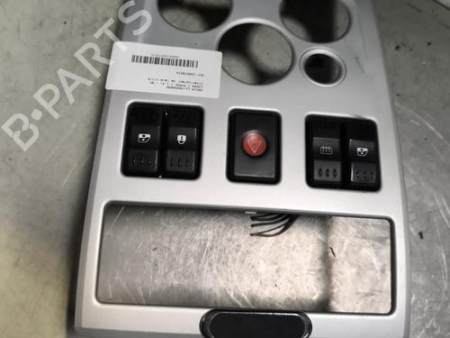 switch-dacia-logan-ls_-2004-28165244 main image