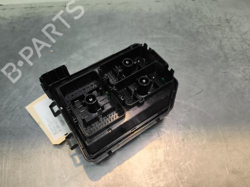 Fuse box OPEL KARL (C16) 1.0 | BP30553182E1
