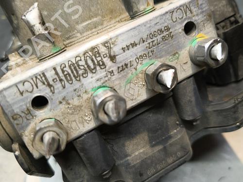 Used ABS pump ABS pump DACIA DUSTER (HS_) 1.5 dCi (109 hp) 33870335 33870335