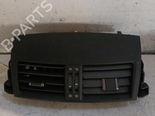 Used Air vent TOYOTA RAV 4 III (_A3_) 2.2 D 4WD (ALA30_, ALA30R) (150 hp) 24983816