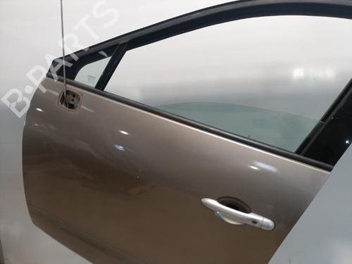 Left front door RENAULT SCÉNIC III (JZ0/1_) 1.5 dCi | BP21704855C2 