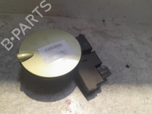 fuel-flap-ford-c-max-dm2-18-tdci-1657127-2007-2008-2009-2010-22359353 main image