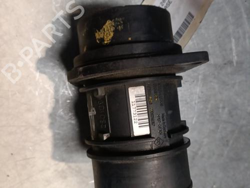 Used Mass air flow sensor Mass air flow sensor RENAULT MASTER II Van (FD) 2.2 dCI 90 (FD0G, FD0N, FD2G, FD2N, FD3G, FD3N) (90 hp) 28354191 28354191
